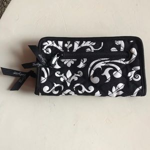 Thirty-one cloth wallet